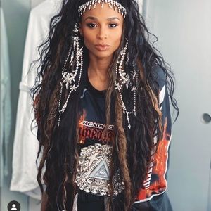 Meet your Posher, Gloria